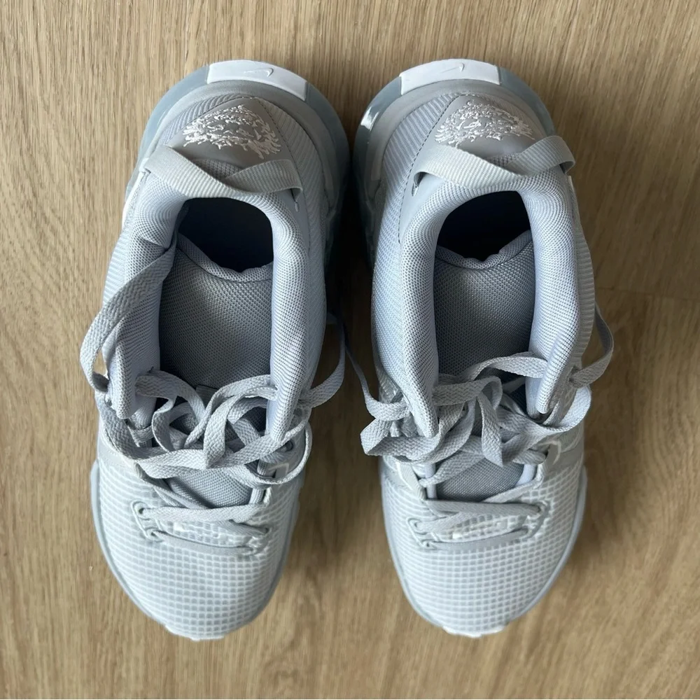 Nike LeBron Witness 7 Basketball Shoes Grey - Picture 5 of 7